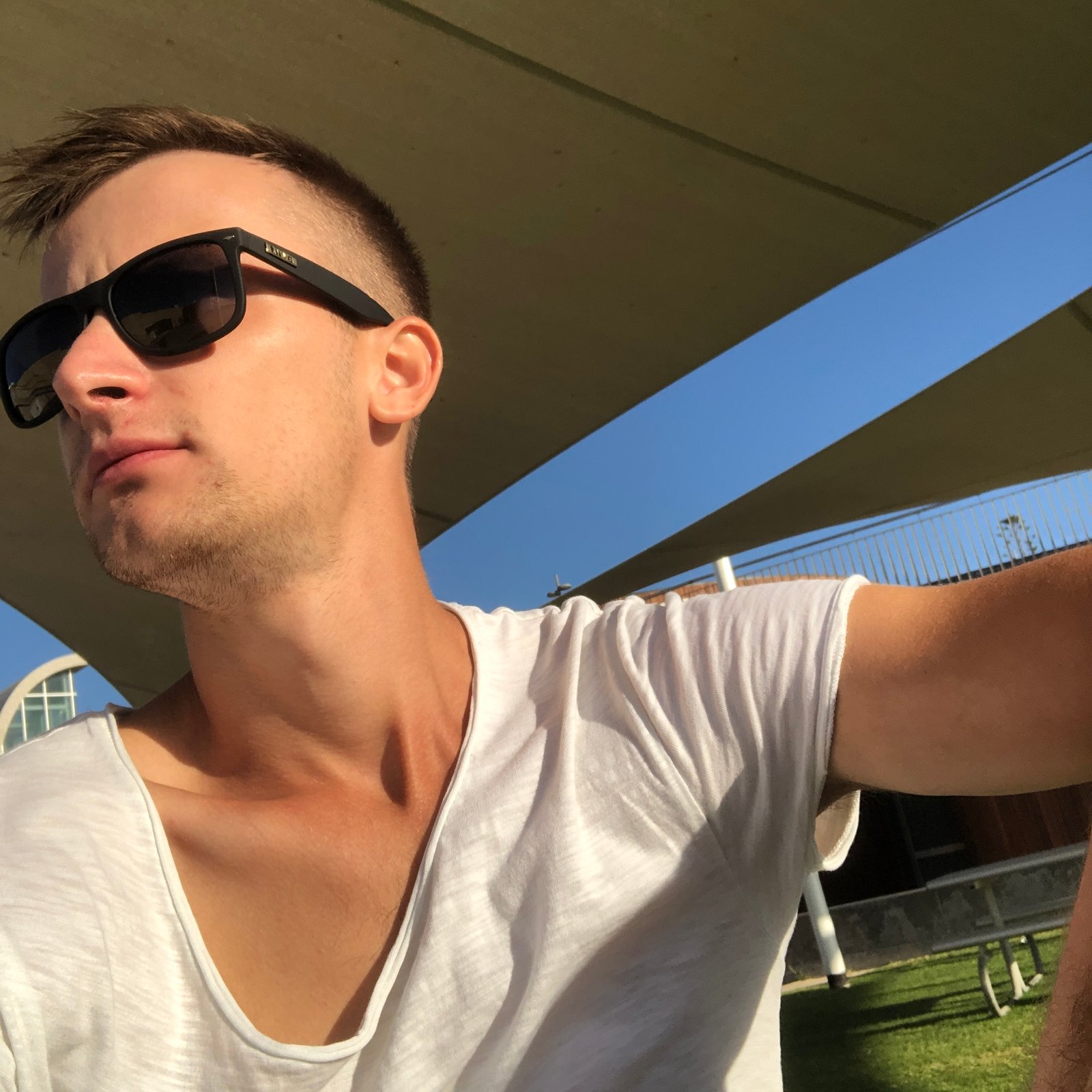 You are currently viewing Moje první Vánoce mimo Česko: vedro, práce a dárky, co potěší srdce